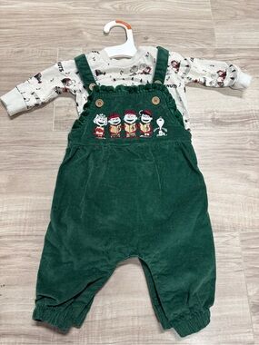 Green Corduroy Kids Overalls with Peanuts Embroidery Baby Size 3Months Rare